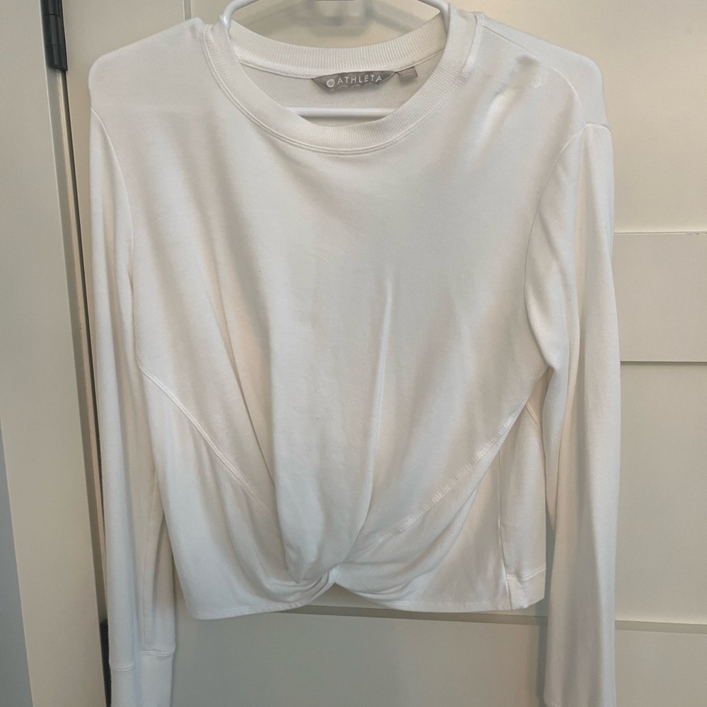 Athleta knot front crew neck tee. Cream. Size XS